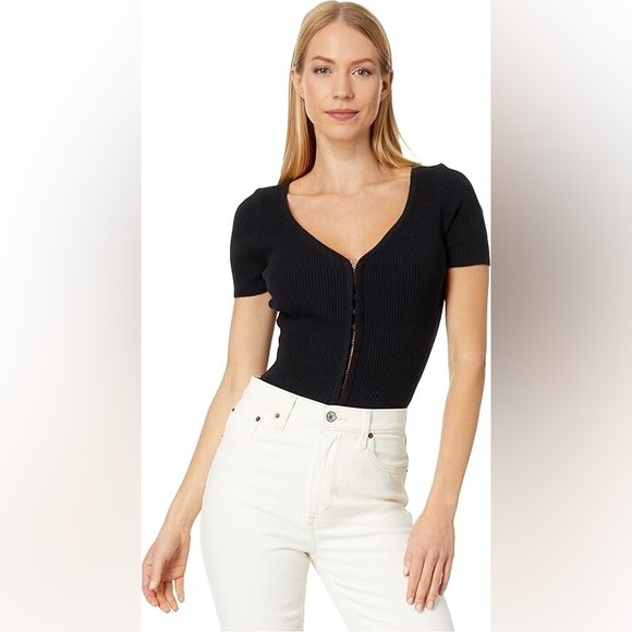 A&F Hook-and-Eye ShortSleeve Bodysuit NEVER WORN - Picture 1 of 8